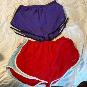 2 pairs of Nike shorts
